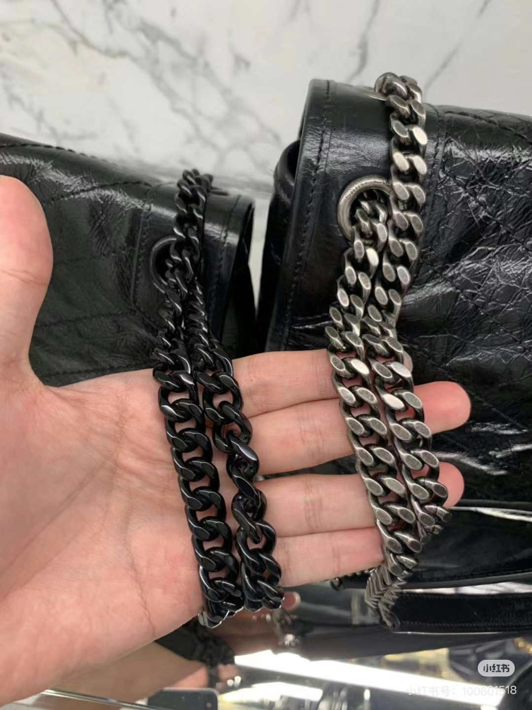 Saint Laurent NIKI 중형 빈티지 레더 숄더백 6