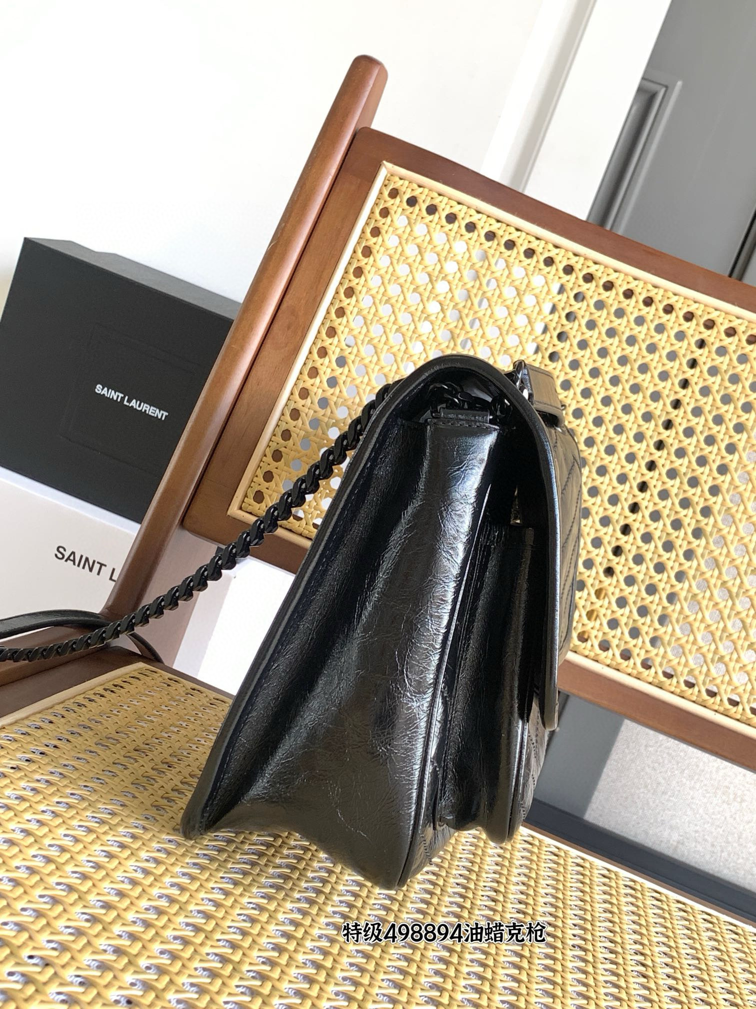 Saint Laurent NIKI 중형 빈티지 레더 숄더백 18
