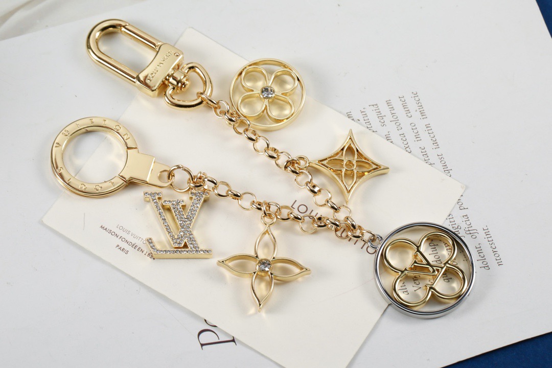 Louis Vuitton 루이비통 모노그램 참 골드 키링 브레이슬릿 3