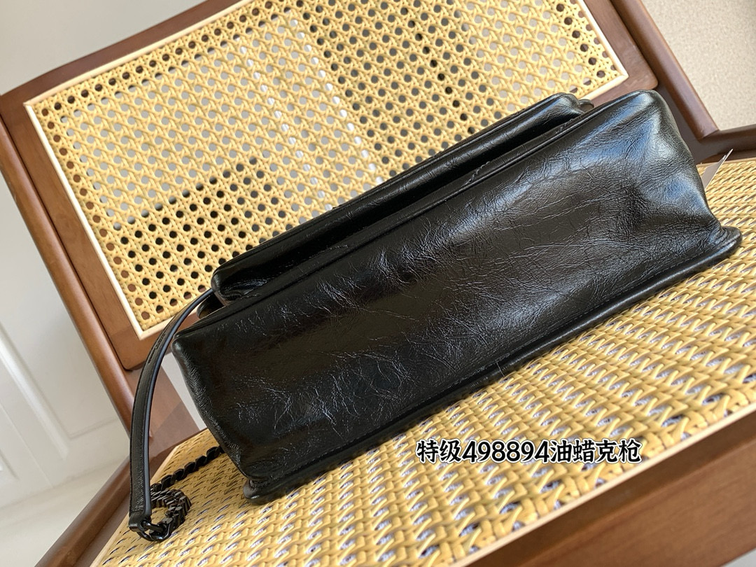 Saint Laurent NIKI 중형 빈티지 레더 숄더백 20