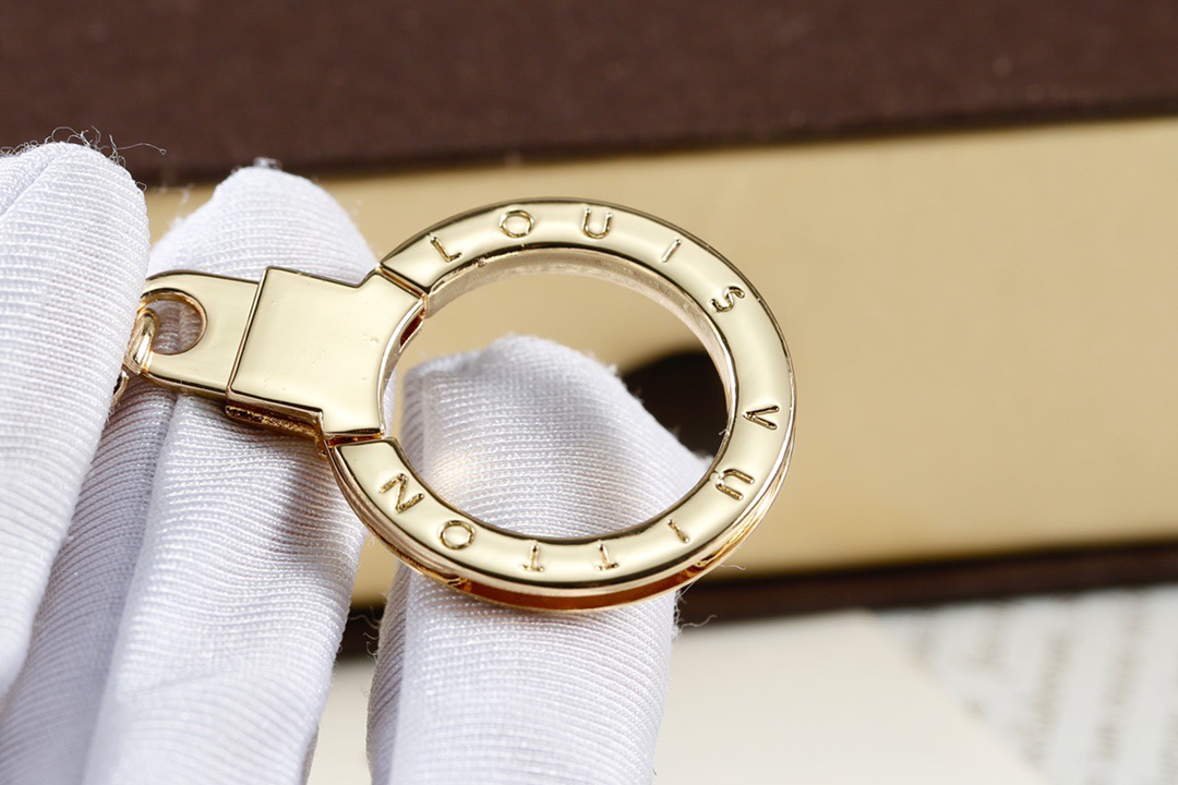 Louis Vuitton 루이비통 모노그램 참 골드 키링 브레이슬릿 5