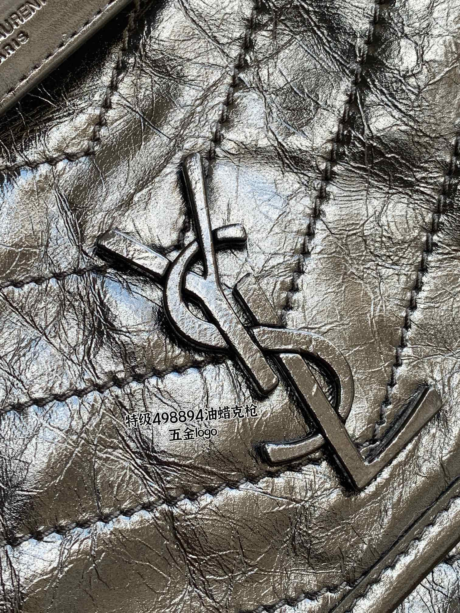 Saint Laurent NIKI 중형 빈티지 레더 숄더백 21