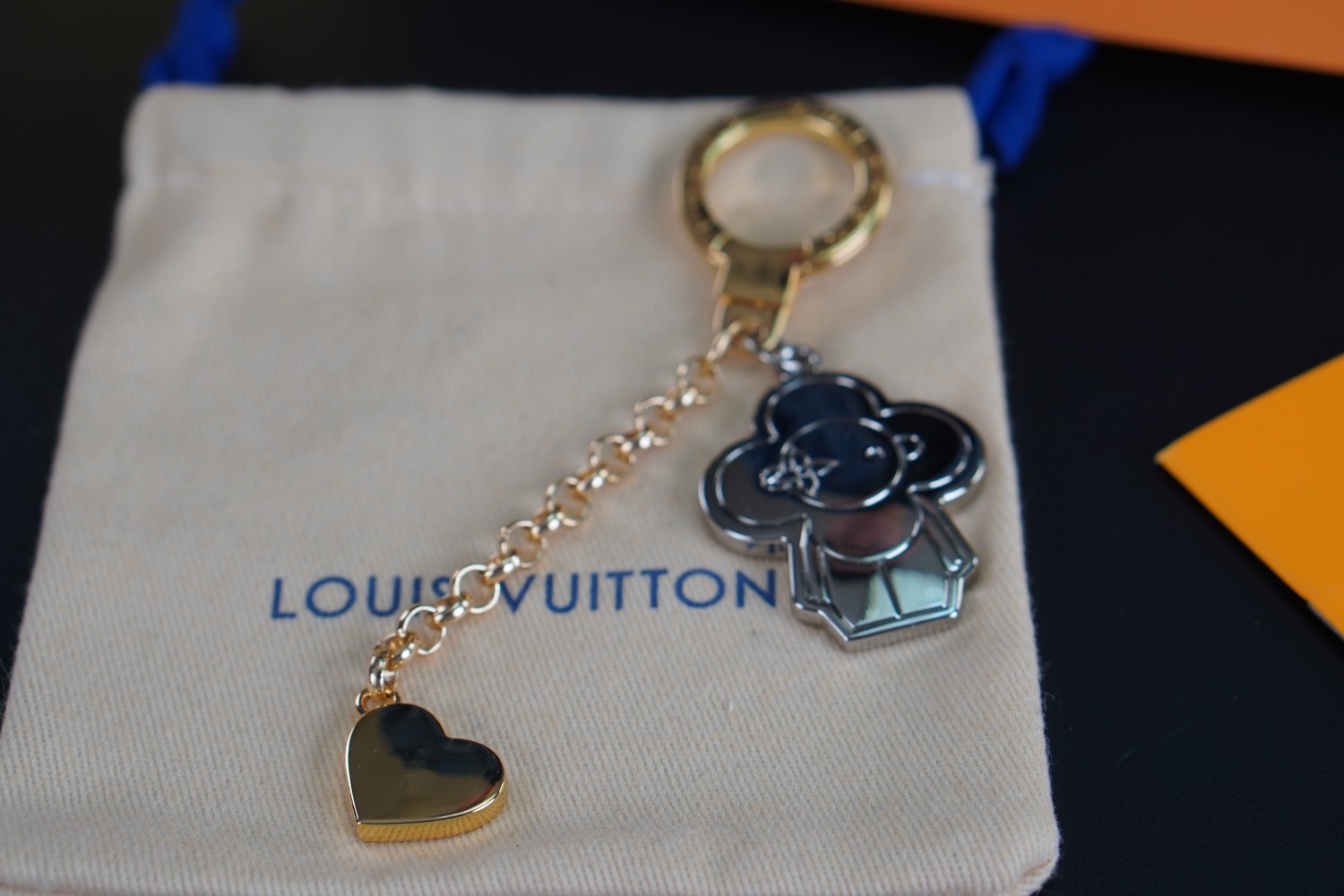 Louis Vuitton 루이비통 VIVIENNES BFF 체인 키링 7