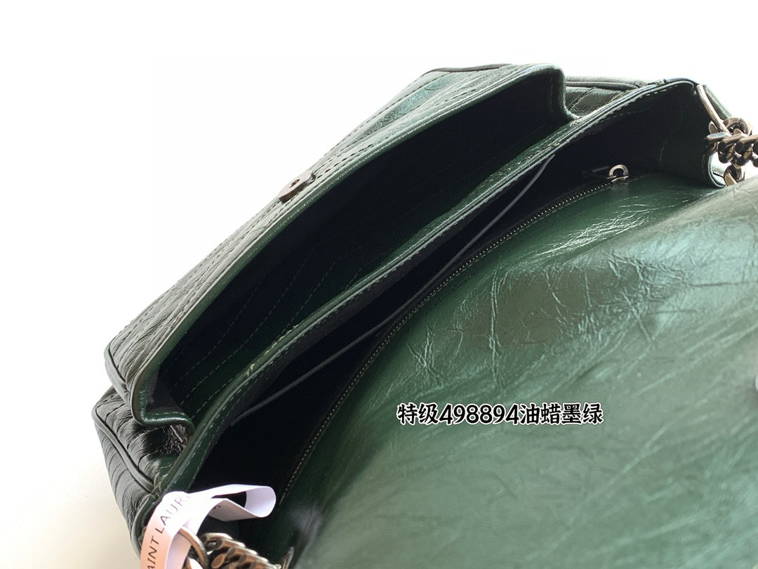 SAINT LAURENT NIKI 중형 빈티지 레더 숄더백 18