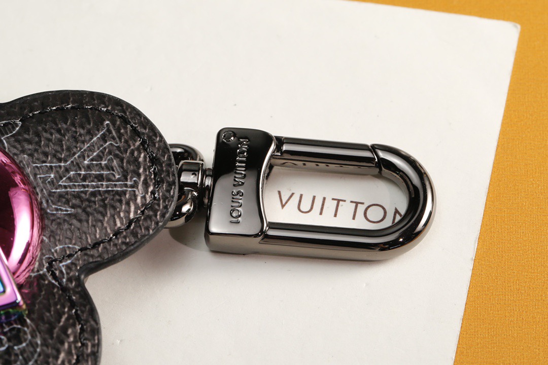 Louis Vuitton 루이비통 플라워 선글라스 참 키링 6