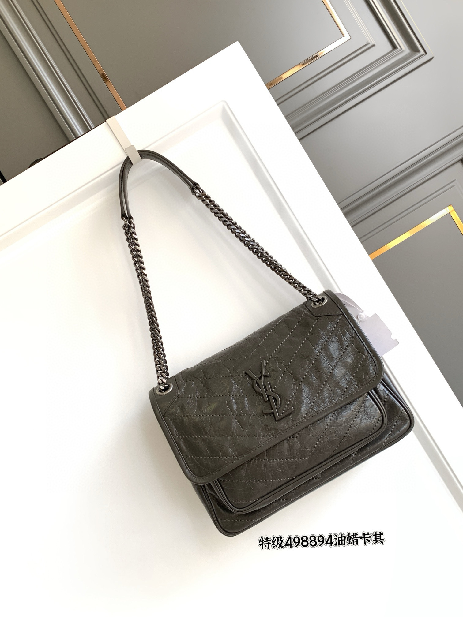 Saint Laurent NIKI 중형 빈티지 레더 숄더백 11