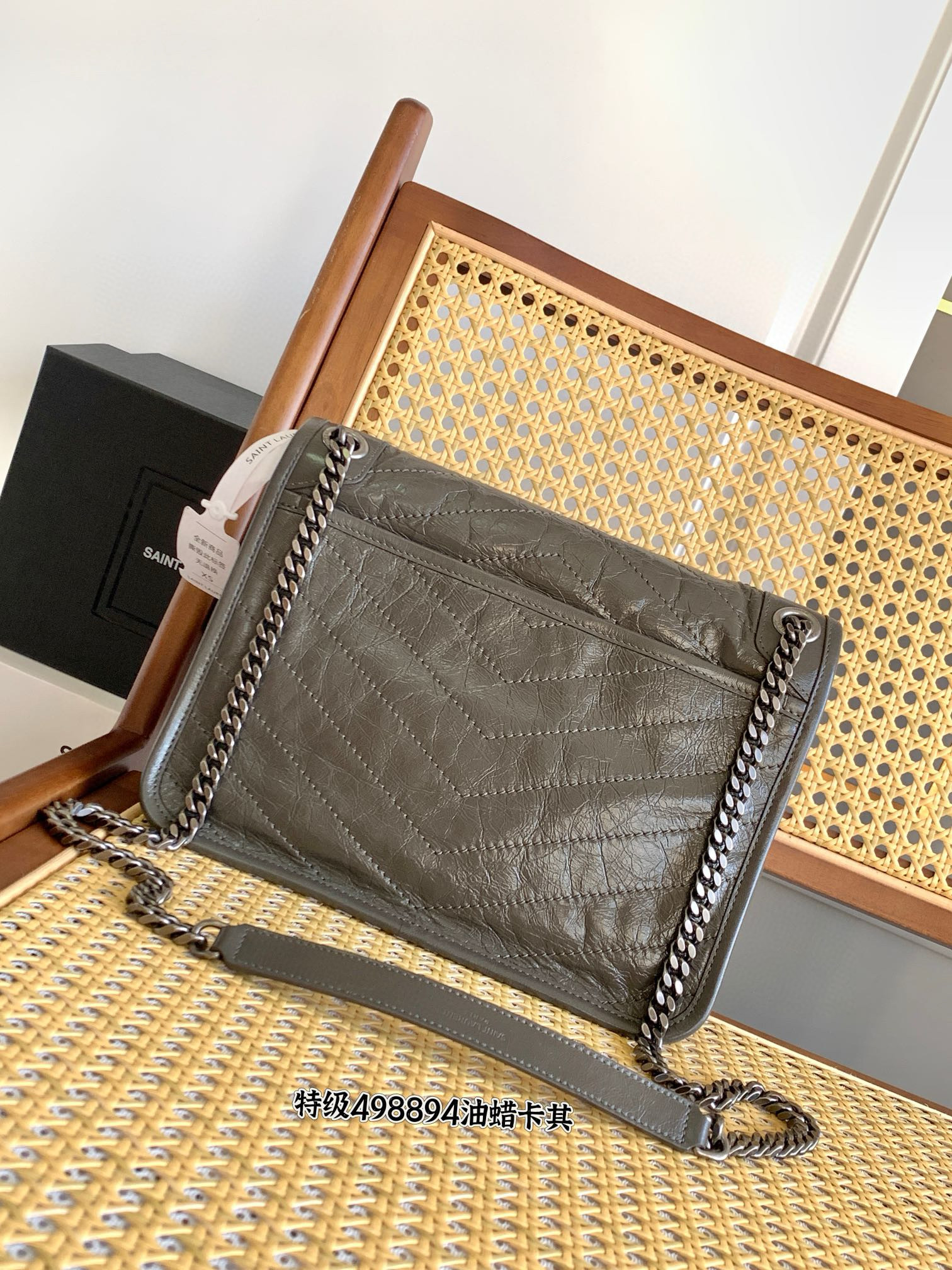 Saint Laurent NIKI 중형 빈티지 레더 숄더백 18