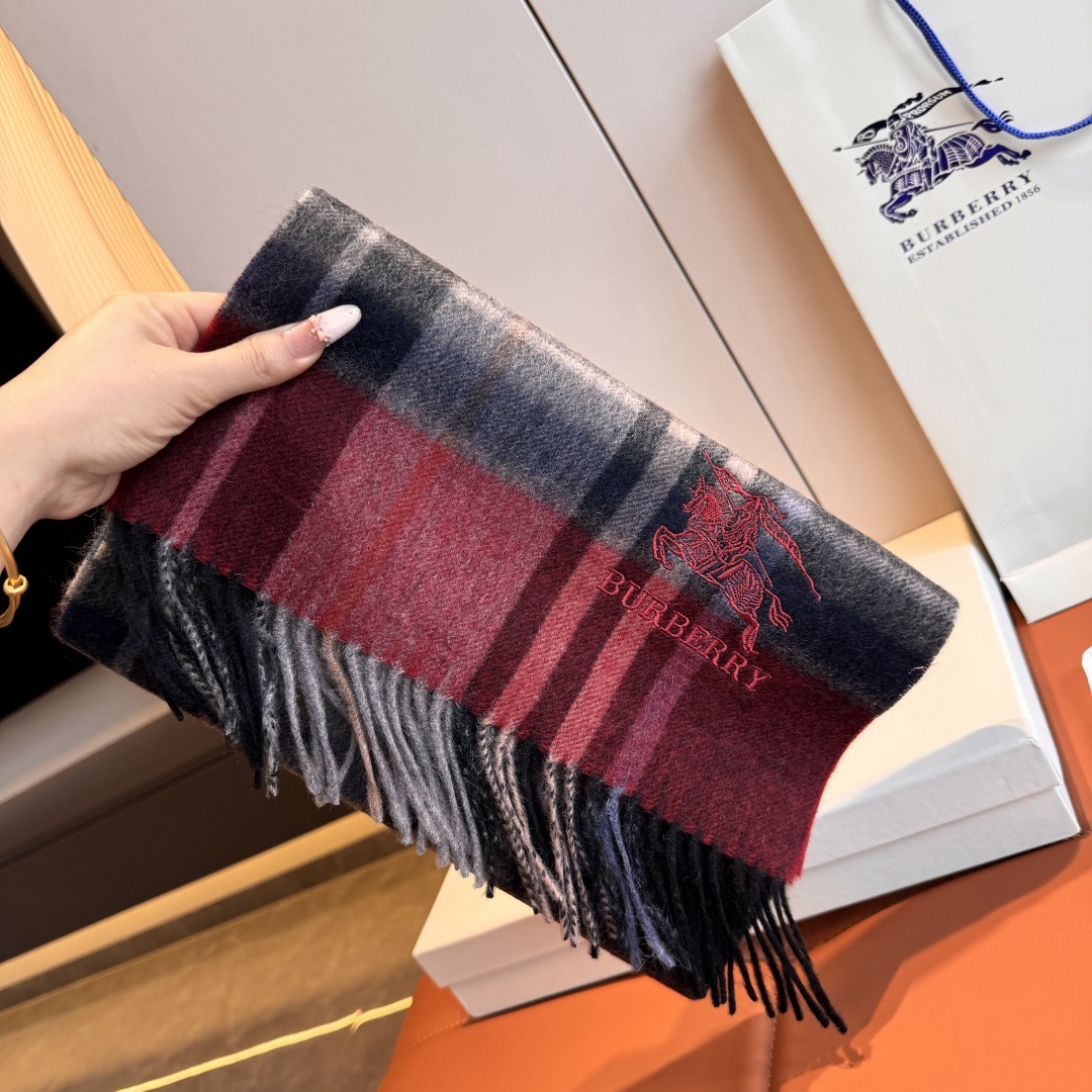 Burberry 버버리 체크 울 머플러 3