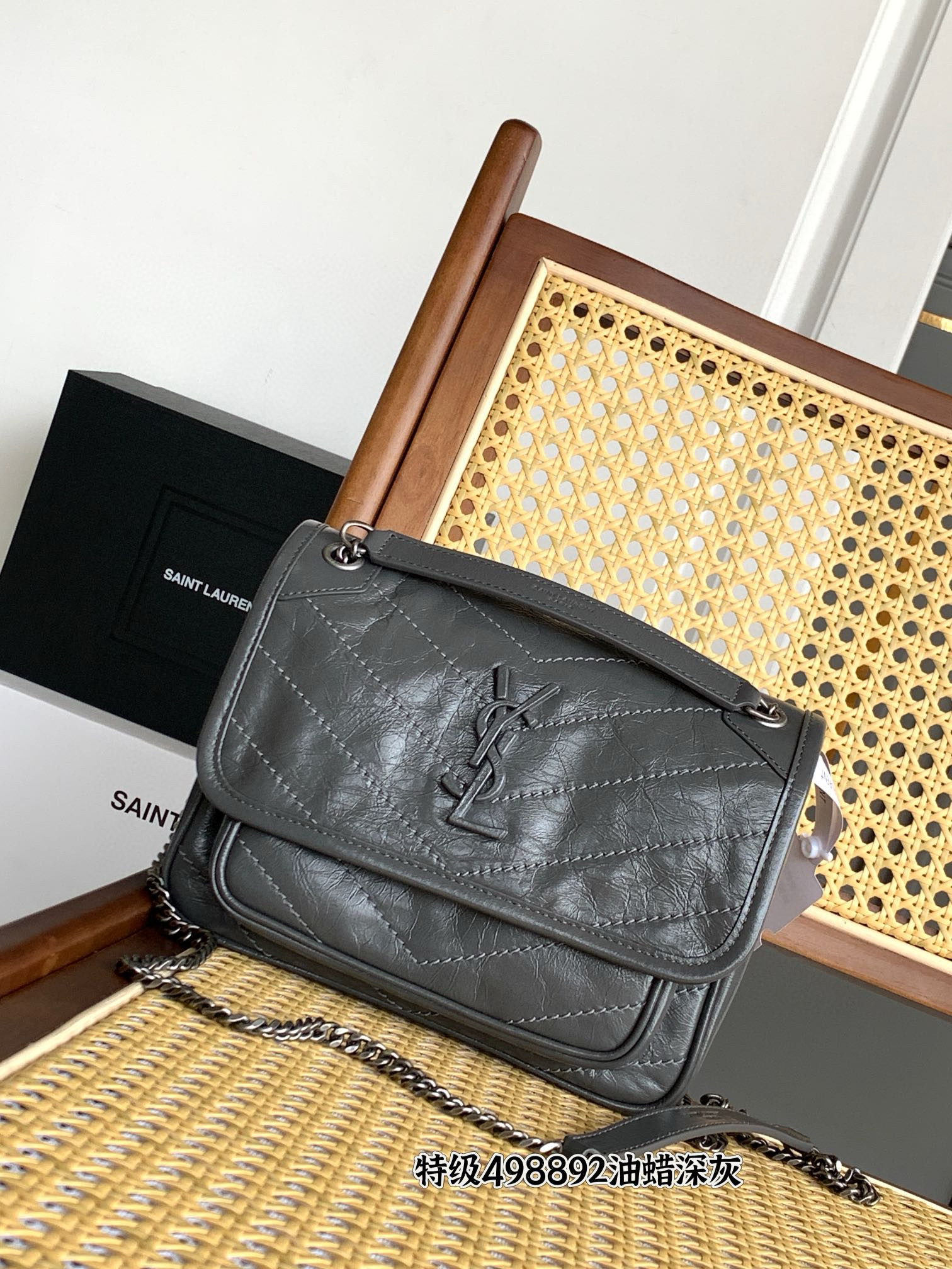 SAINT LAURENT NIKI BABY 흑니켈 그레이 엠보 크링클 레더 체인백 10