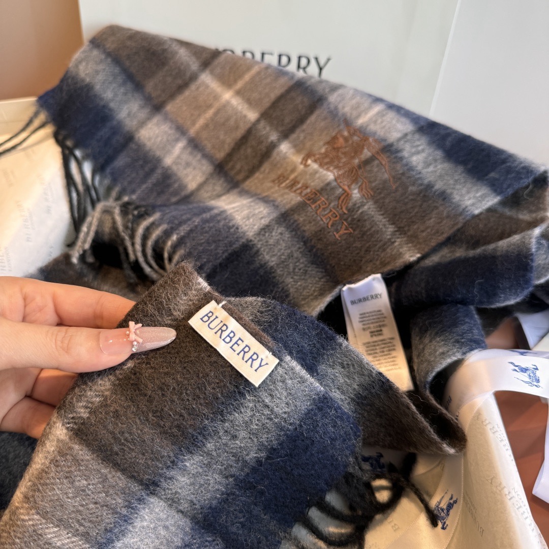 Burberry 버버리 체크 울 머플러 9