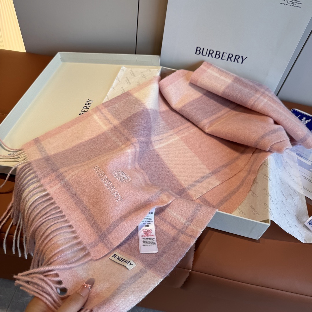 Burberry 버버리 핑크 체크 울 머플러 6
