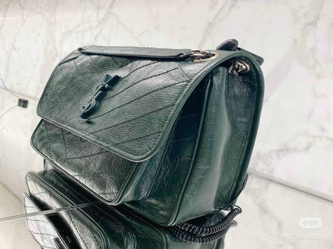 Saint Laurent Niki Baby 니키 베이비 먹색 그린 엠보 가죽 체인백 2