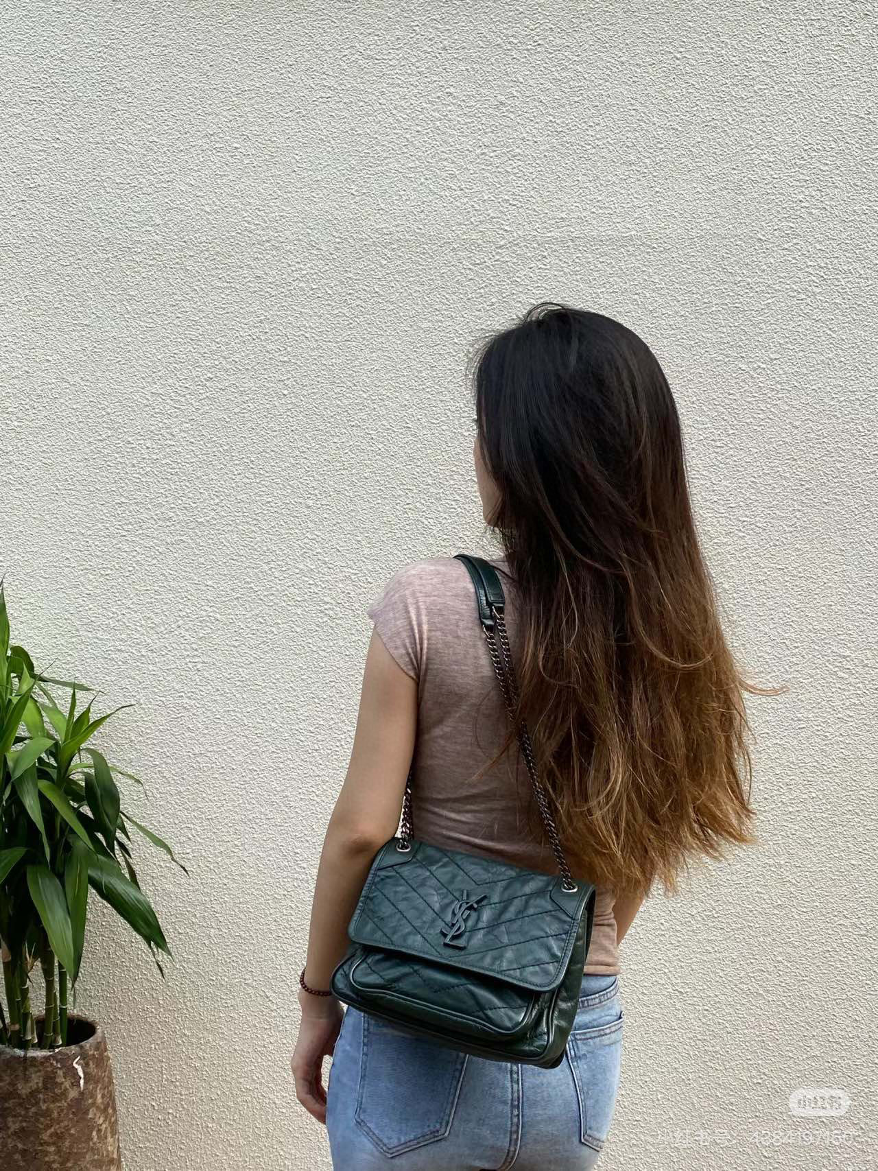 Saint Laurent Niki Baby 니키 베이비 먹색 그린 엠보 가죽 체인백 3