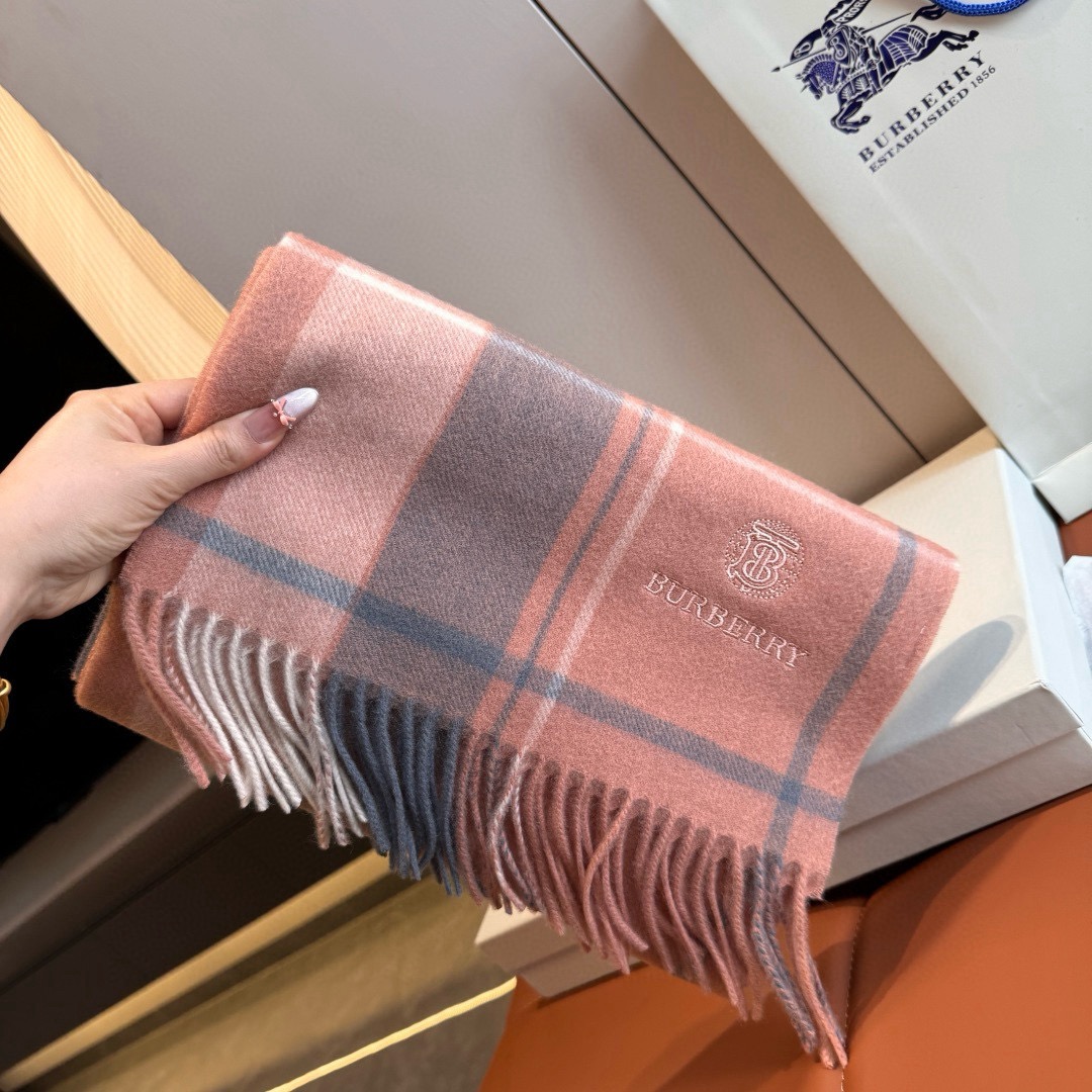 Burberry 버버리 핑크 체크 울 머플러 2