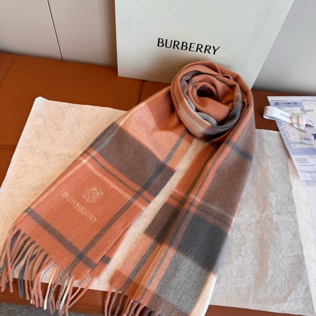 Burberry 버버리 핑크 체크 울 머플러 6