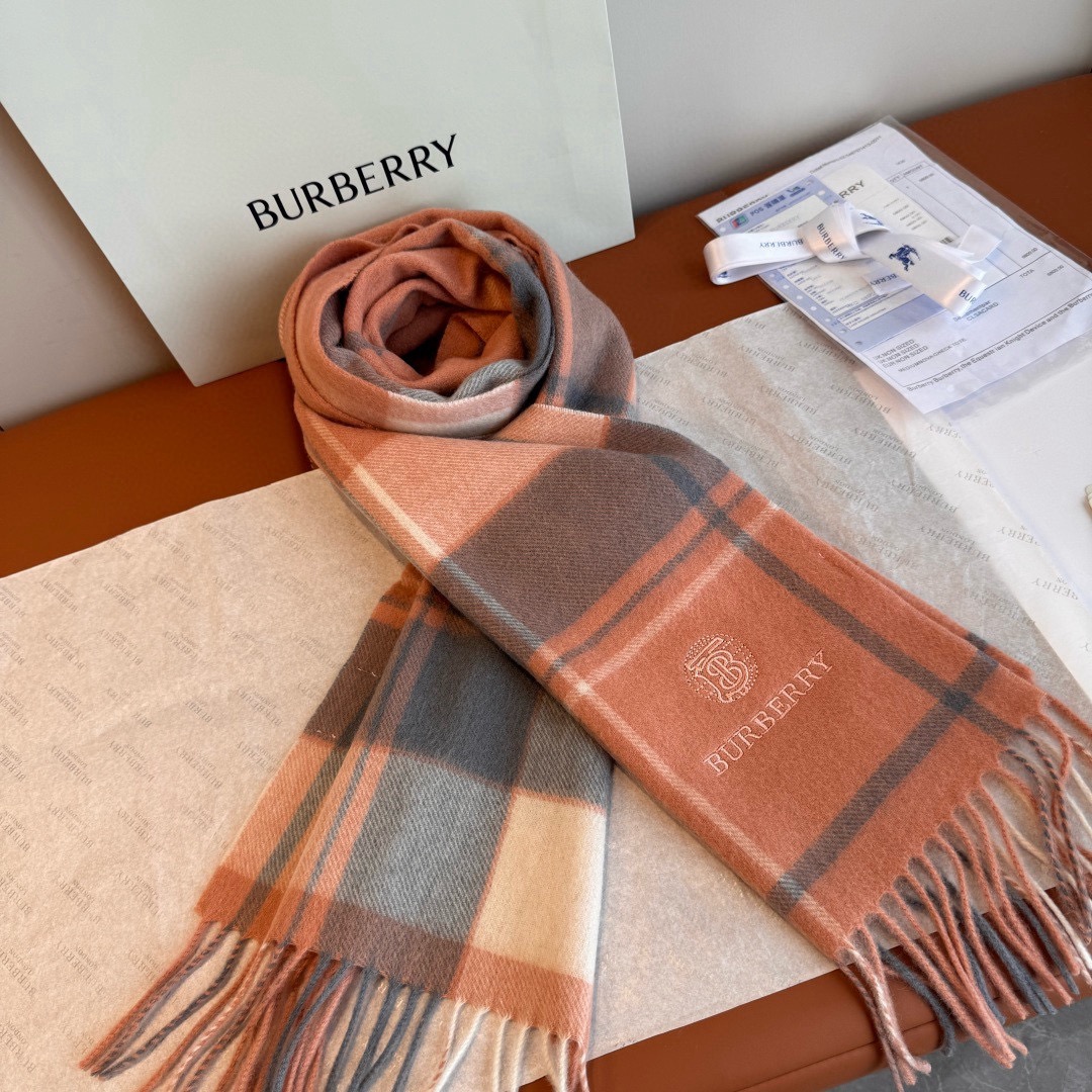 Burberry 버버리 핑크 체크 울 머플러 7
