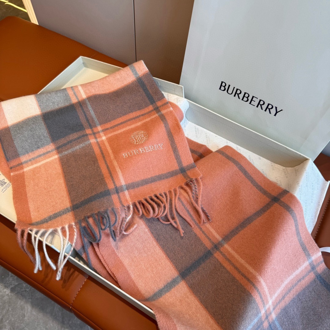 Burberry 버버리 핑크 체크 울 머플러 8