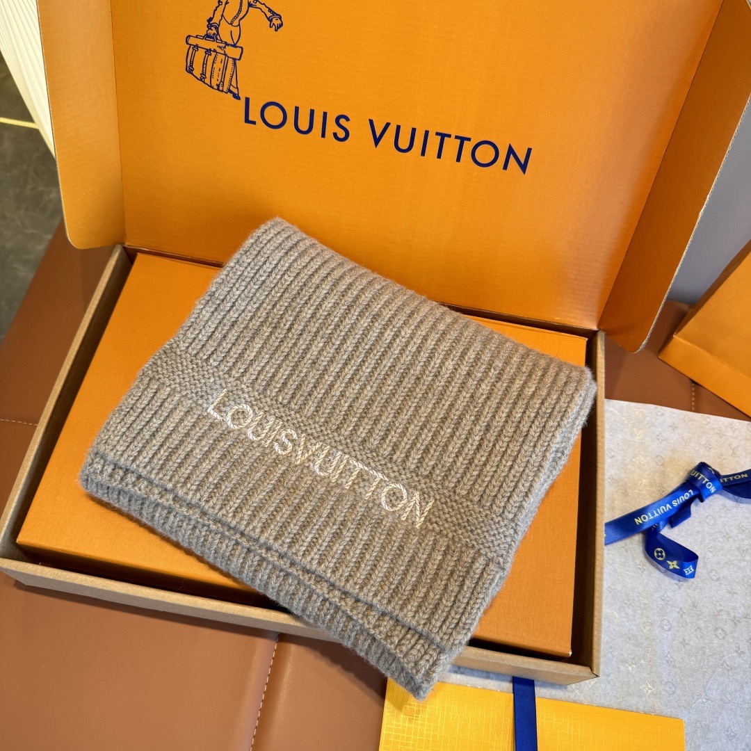 Louis Vuitton 루이비통 로고 울 니트 머플러 4