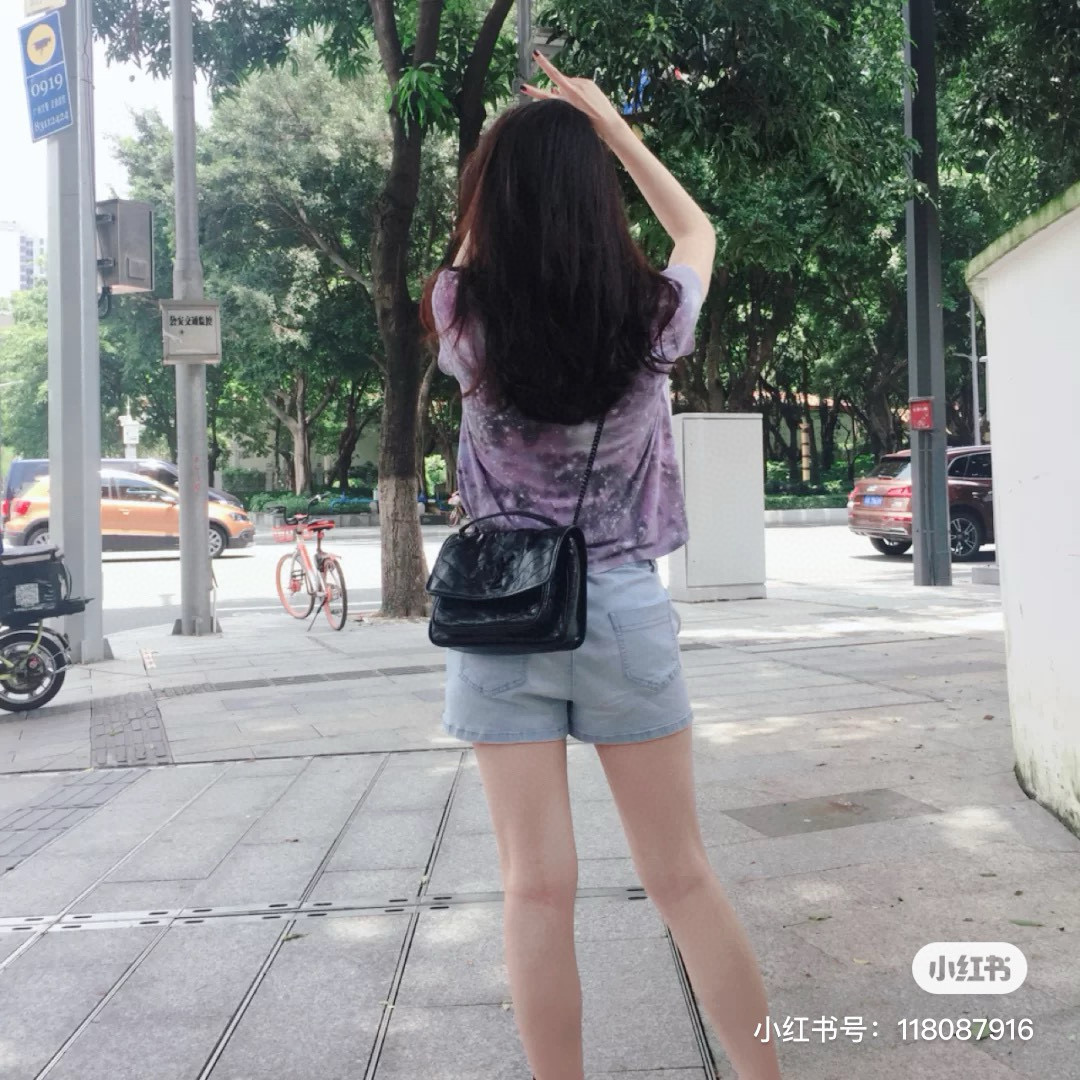 Saint Laurent Niki Baby 니키 베이비 악어가죽 패턴 레더 체인백 1