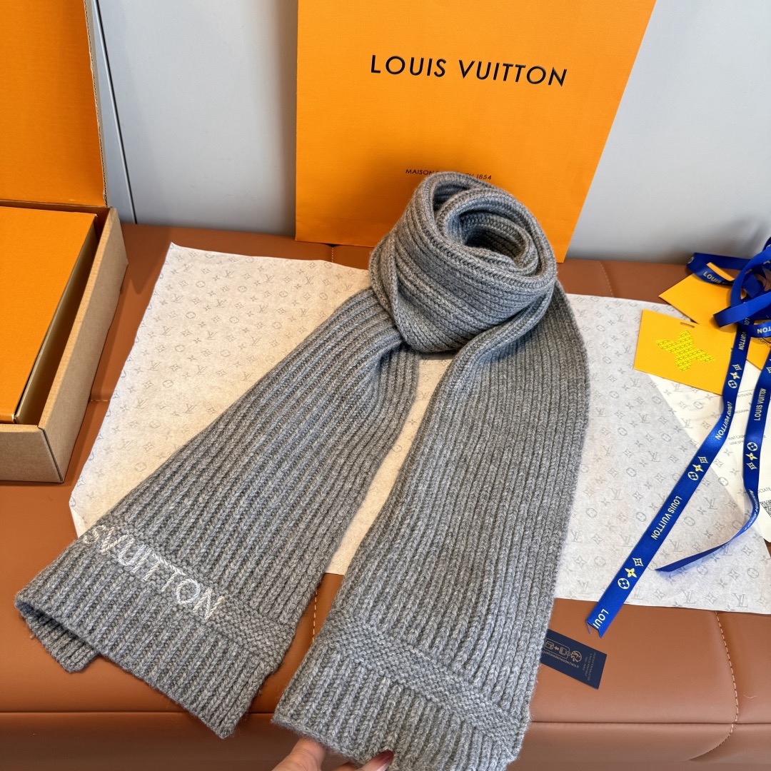 Louis Vuitton 루이비통 로고 울 니트 머플러 5