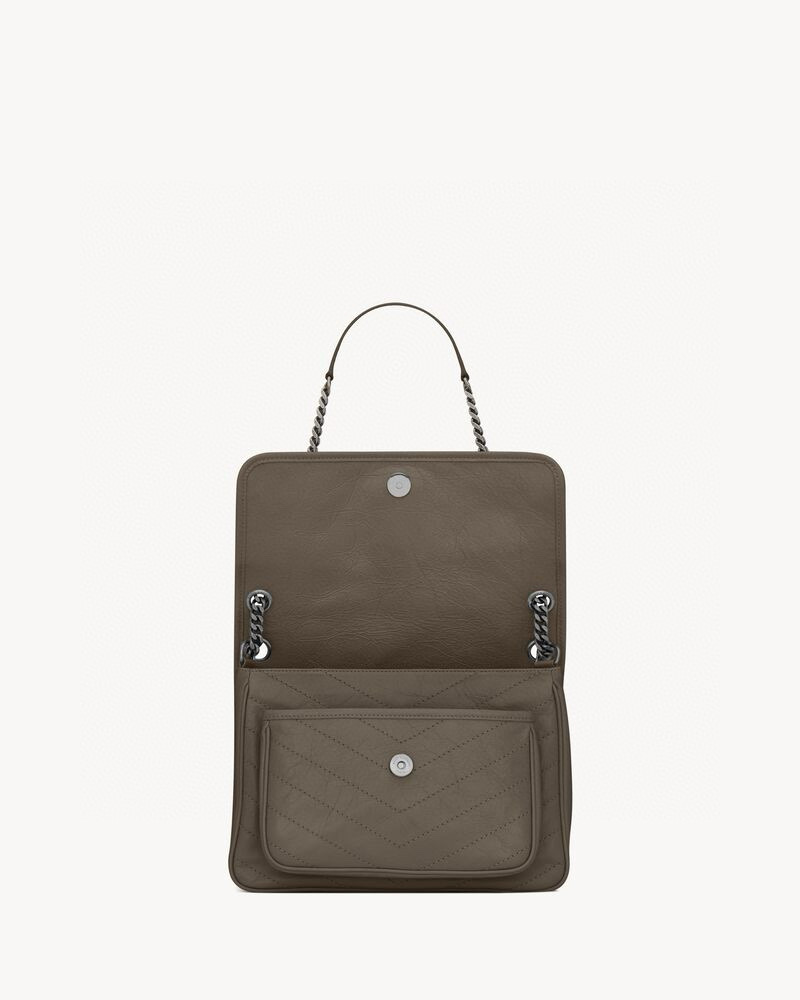 Saint Laurent Niki Baby 니키 베이비 앙고라 엠보 소가죽 체인 숄더백 8