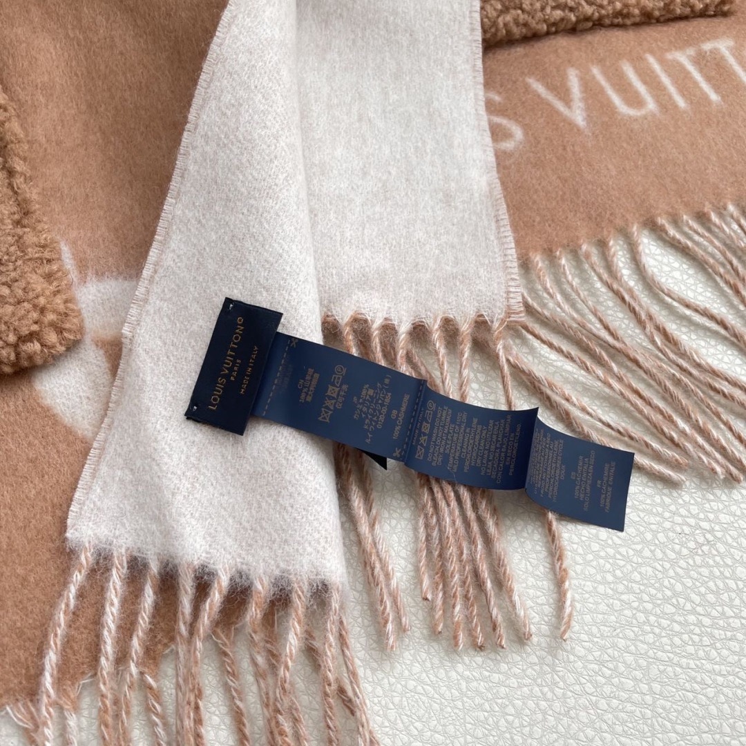 Louis Vuitton 루이비통 모노그램 양모 포켓 머플러 18