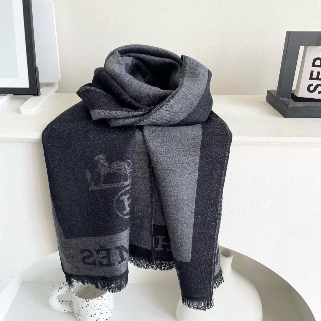 Hermes 에르메스 그레이 블랙 로고 머플러 6