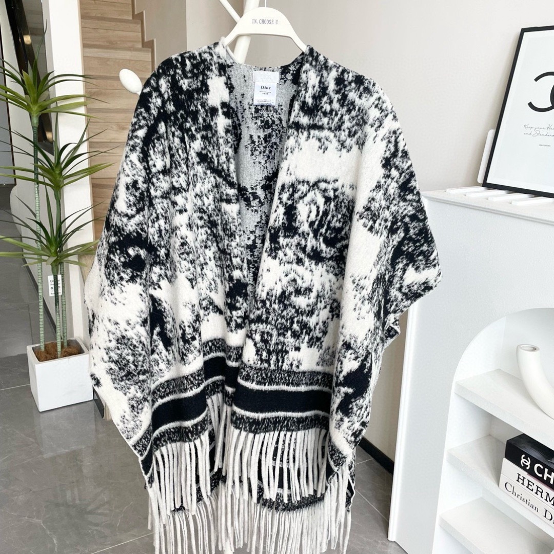 Dior 디올 CD 동물 인화 대형 숄 케이프 5