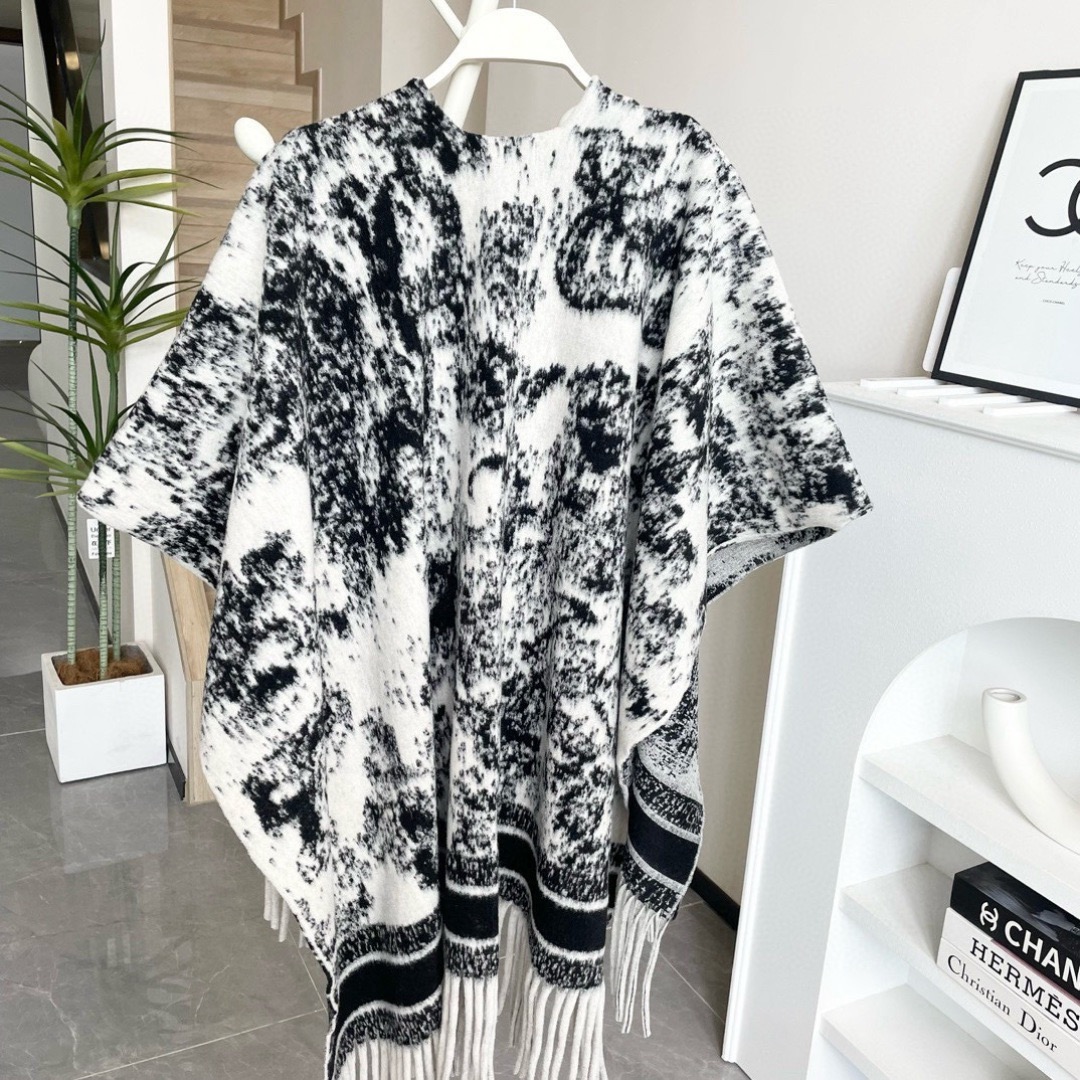 Dior 디올 CD 동물 인화 대형 숄 케이프 7