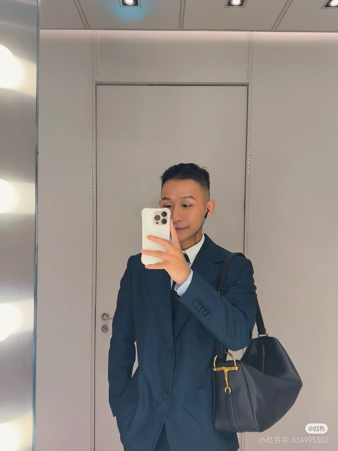 Gucci 구찌 Half Horsebit 블랙 레더 대형 숄더백 4