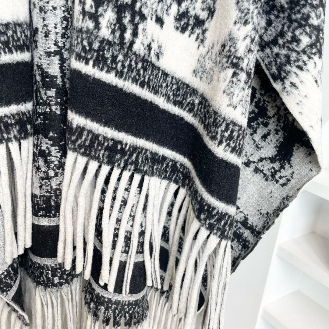 Dior 디올 CD 동물 인화 대형 숄 케이프 9