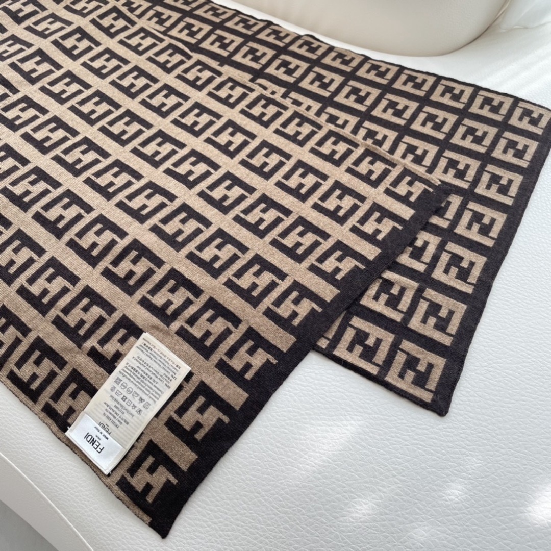 Fendi 펜디 FF 로고 니트 머플러 8