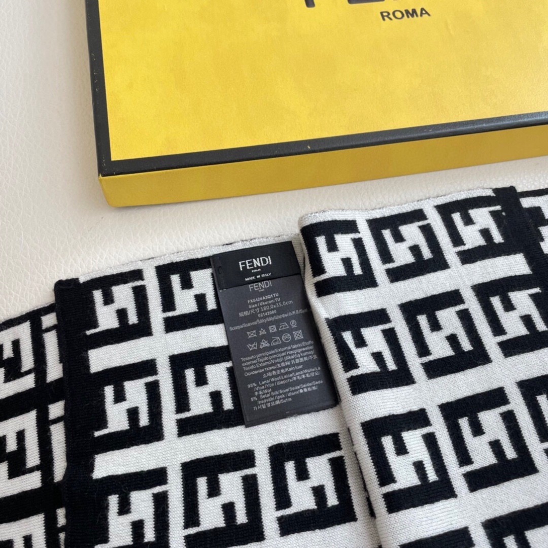 Fendi 펜디 FF 로고 니트 머플러 8