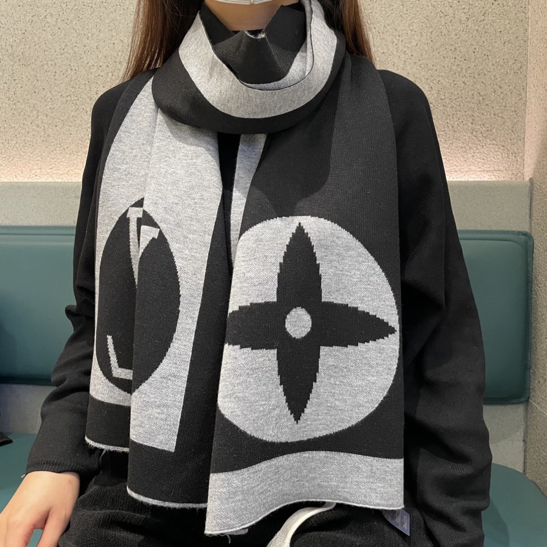 Louis Vuitton 루이비통 모노그램 양면 머플러 2