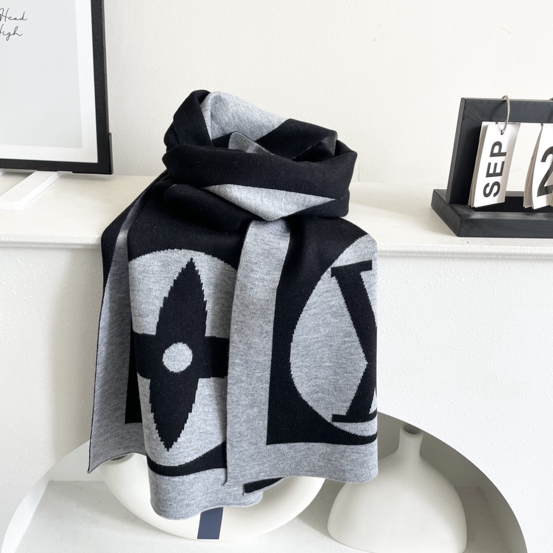 Louis Vuitton 루이비통 모노그램 양면 머플러 8