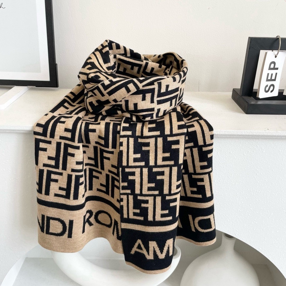 Fendi 펜디 로마 FF 로고 울 머플러 8