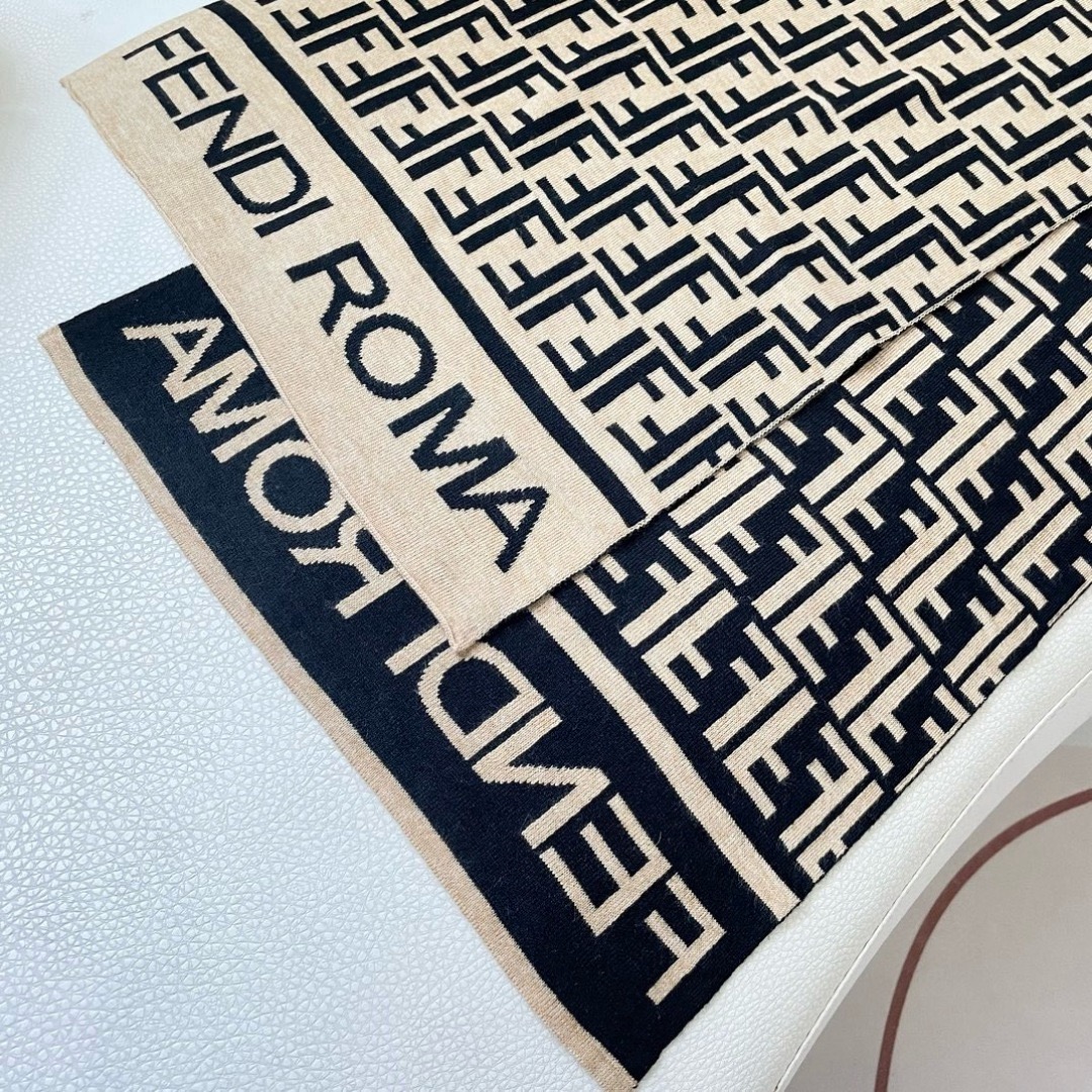 Fendi 펜디 로마 FF 로고 울 머플러 9