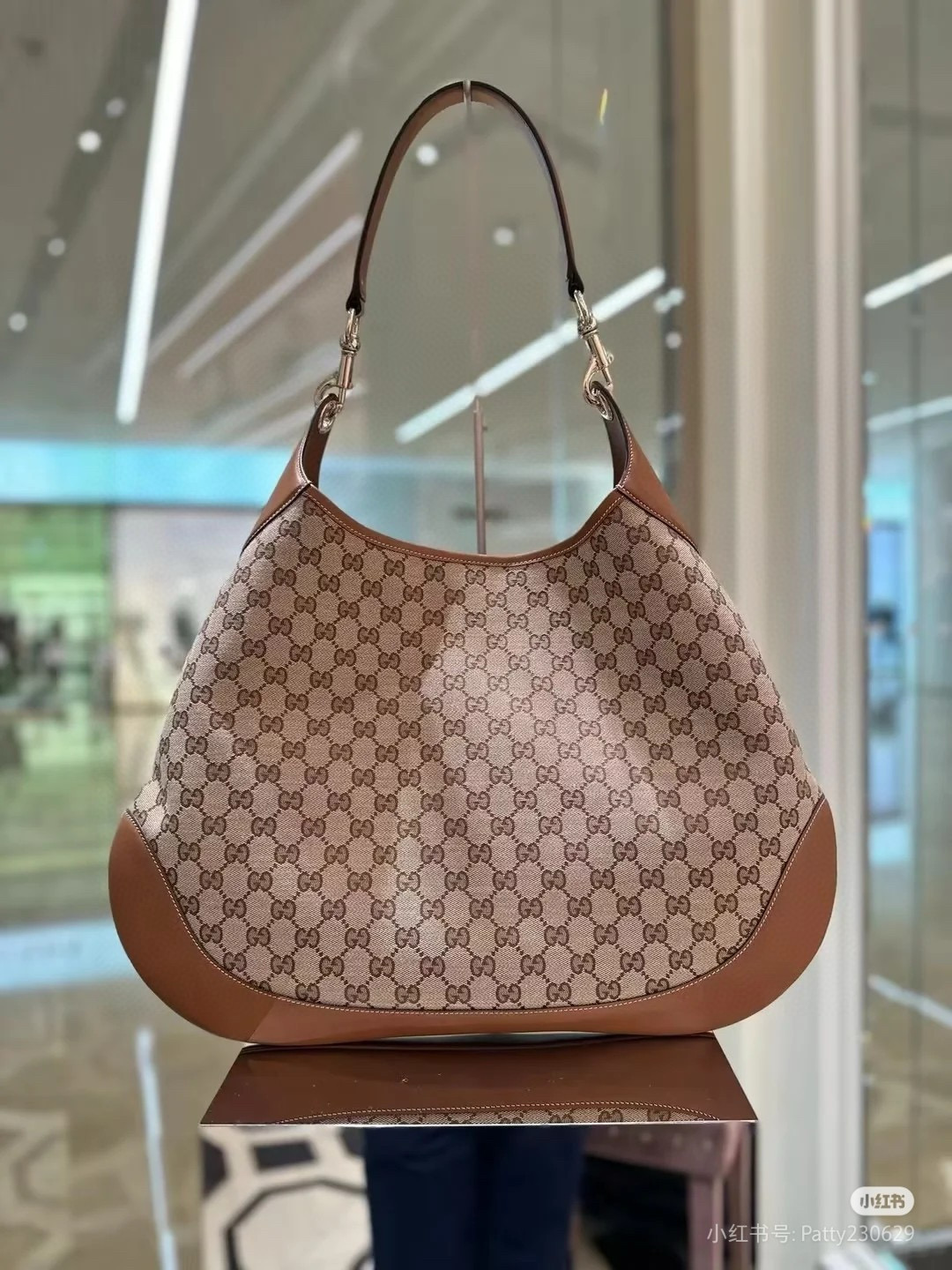 Gucci 구찌 Body 더블 락 라지 숄더백 12