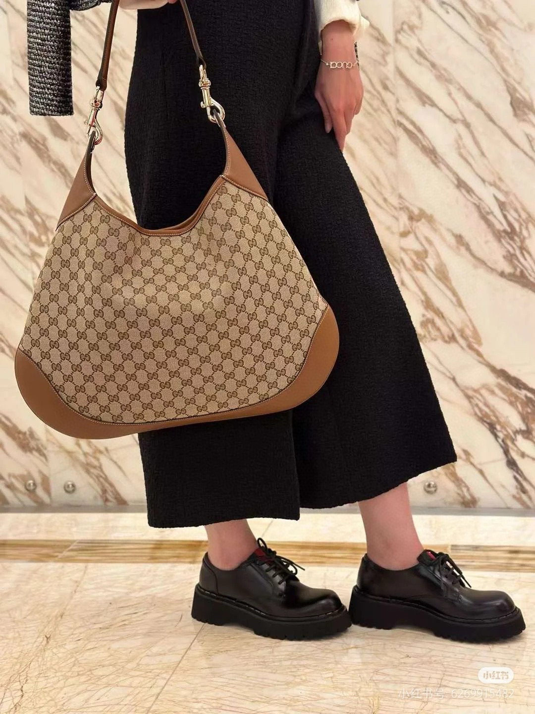 Gucci 구찌 Body 더블 락 라지 숄더백 14