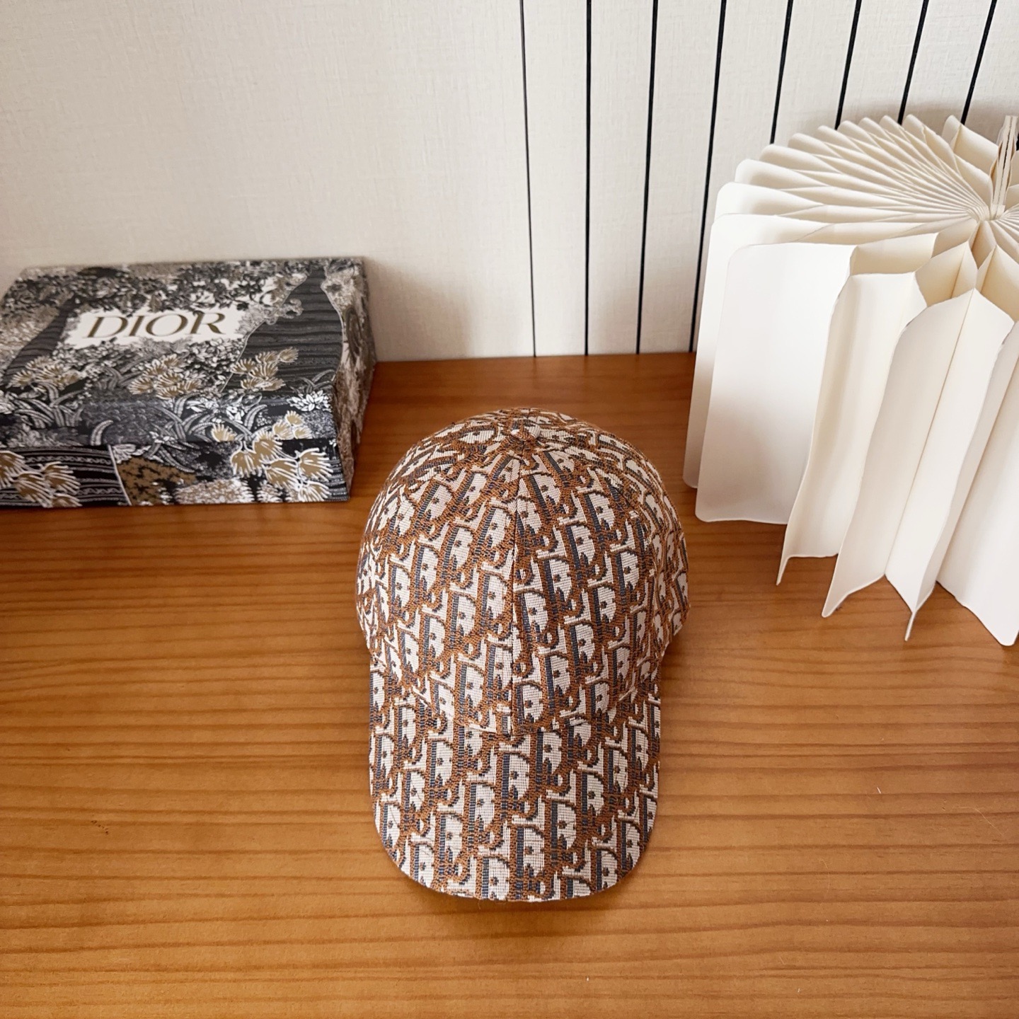 DIOR 디올 오블리크 자수 로고 볼캡 1