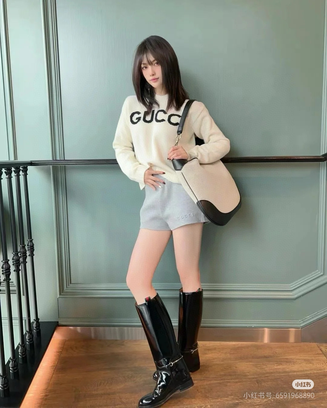 Gucci 구찌 Body 보디 대형 숄더백 캔버스 블랙 레더 2