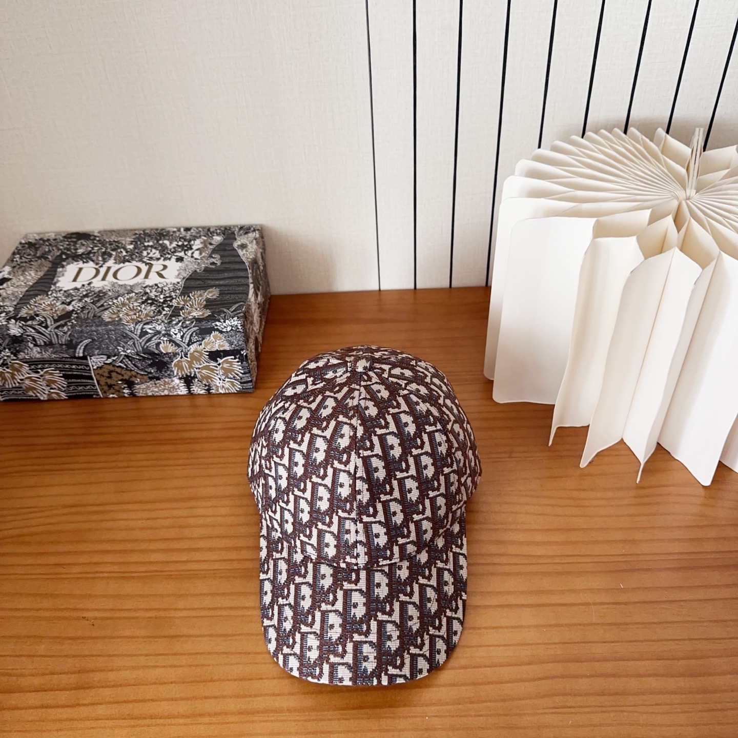 DIOR 디올 오블리크 자수 로고 볼캡 1