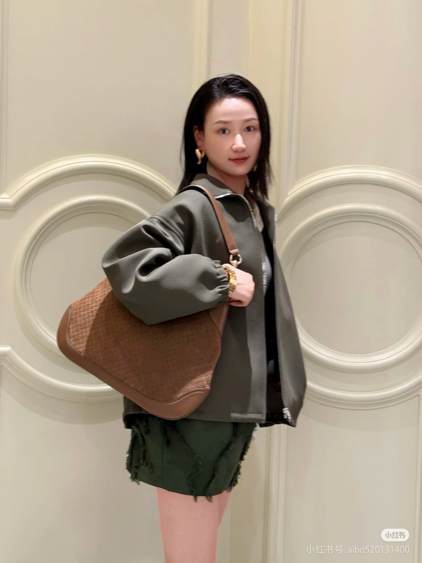 Gucci 구찌 Body GG 자카드 브라운 대형 숄더백 4