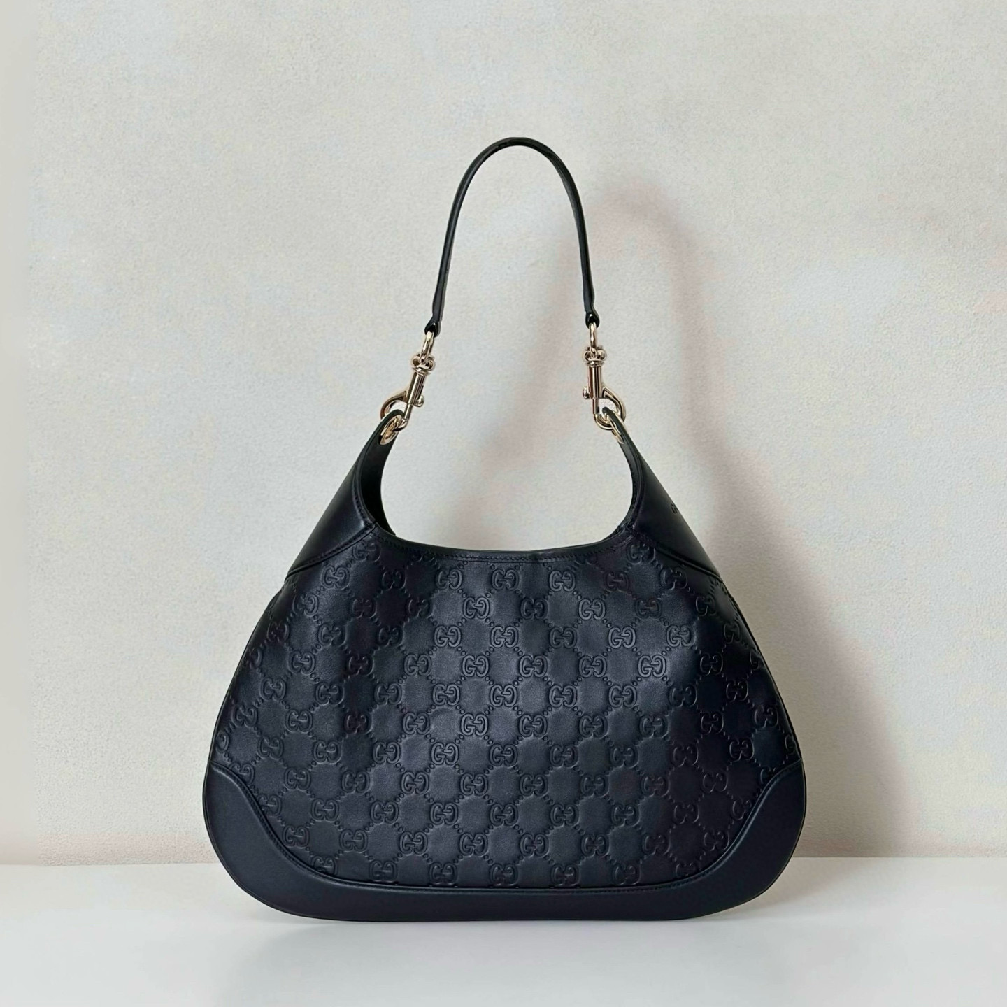 Gucci 구찌 Body 더블 락 라지 숄더백 블랙 GG 엠보스드 레더 5