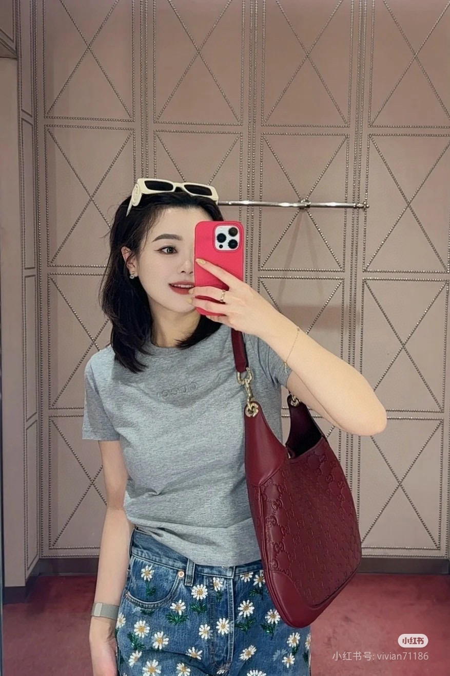 Gucci 구찌 Body 더블 락 라지 숄더백 블랙 GG 엠보스드 레더 11