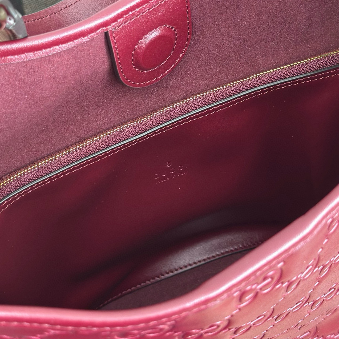 Gucci 구찌 Body 더블 락 라지 숄더백 블랙 GG 엠보스드 레더 19