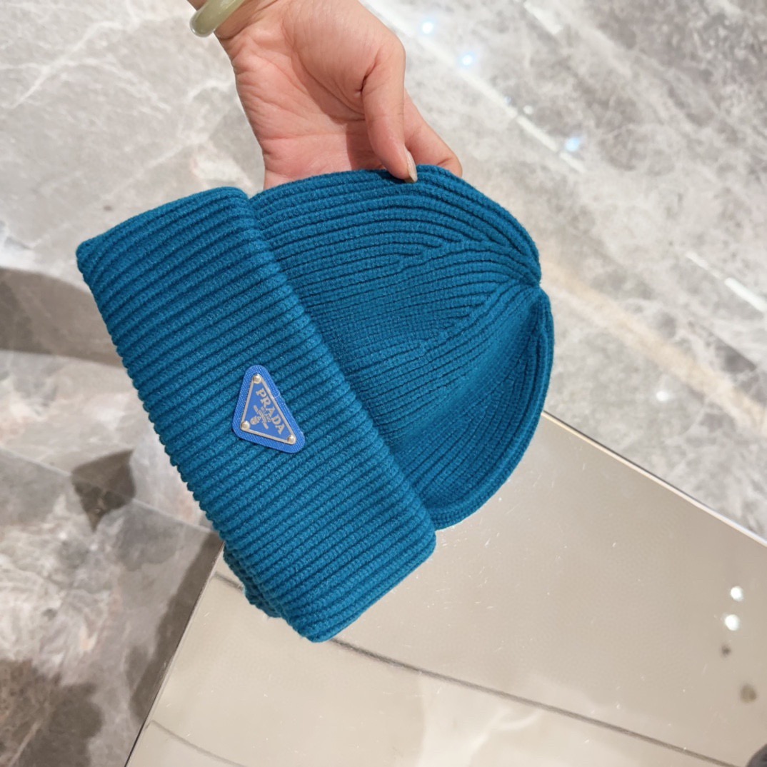 PRADA 프라다 화이트 양모 니트 비니 3