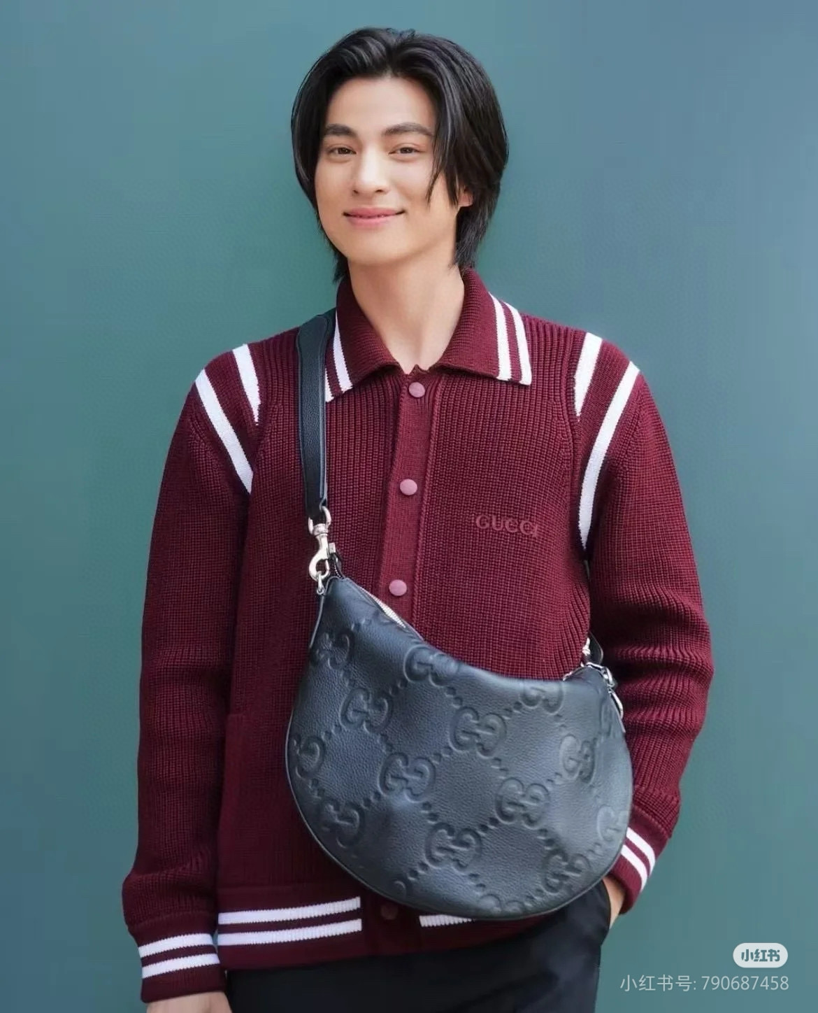 Gucci 구찌 바디 GG 엠보스드 레더 미디엄 숄더백 8