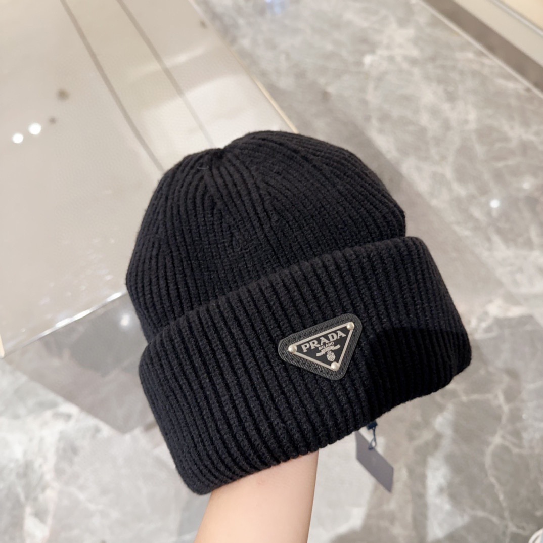 PRADA 프라다 화이트 양모 니트 비니 6