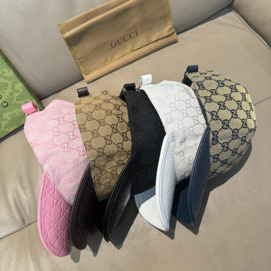 Gucci 구찌 GG 로고 가죽 배색 볼캡 1